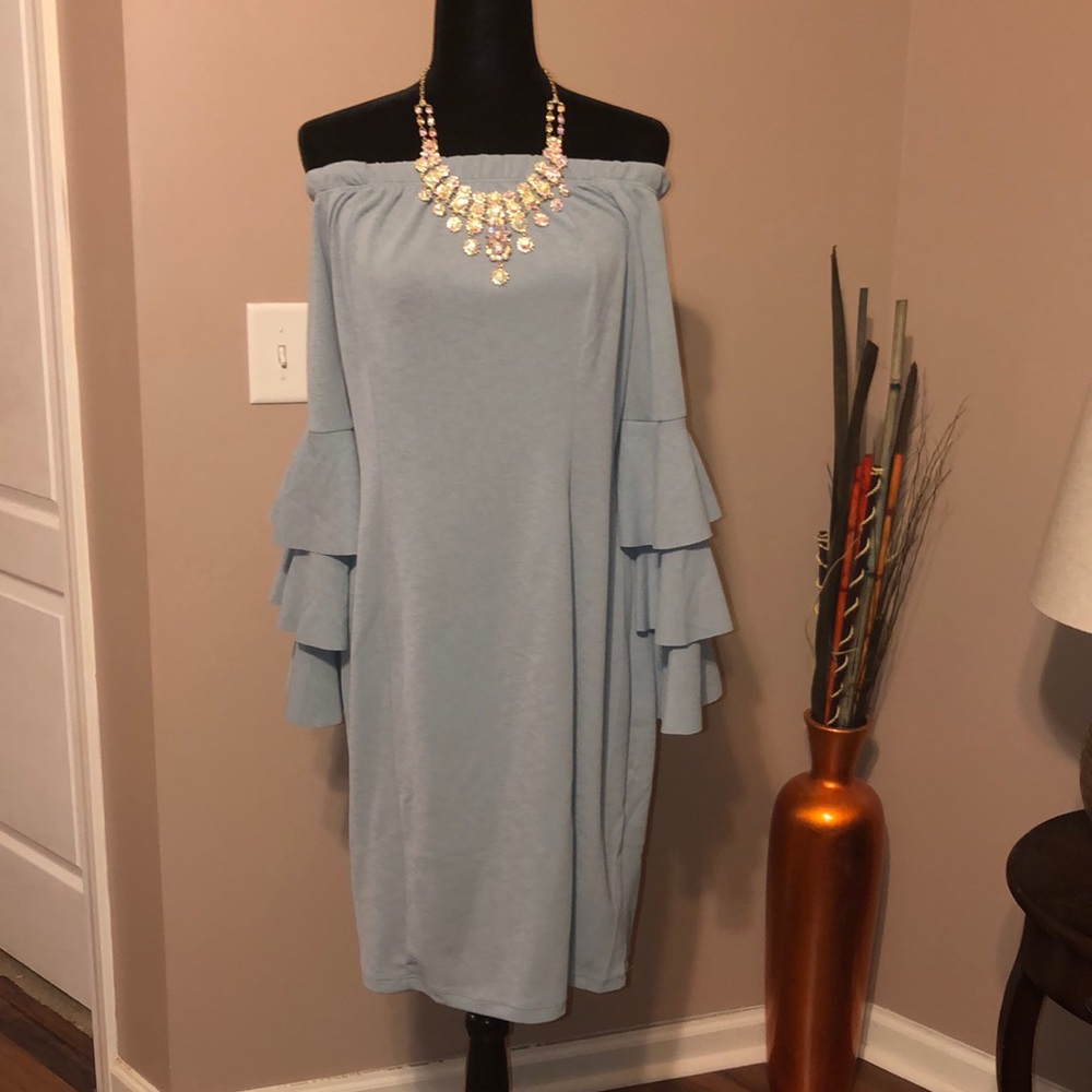 Sea Green Off the Shoulders Dress